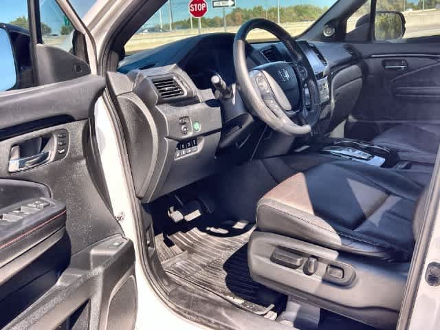 Used 2023 Honda Ridgeline Black Edition image 3