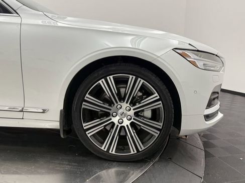 Certified 2023 Volvo S90 B6 Plus w/ Protection Package Premier image 9