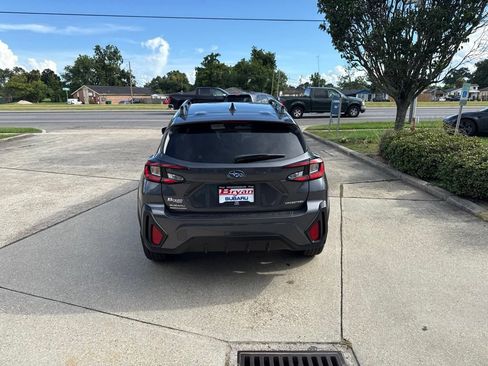 Used 2024 Subaru Crosstrek 2.0i Premium AWD/4WD image 6