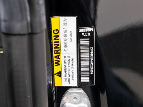 Certified 2021 Ferrari Roma image 31