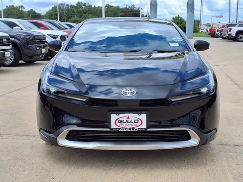 Certified 2026 Toyota Prius Plug-In Hybrid FWD image 4