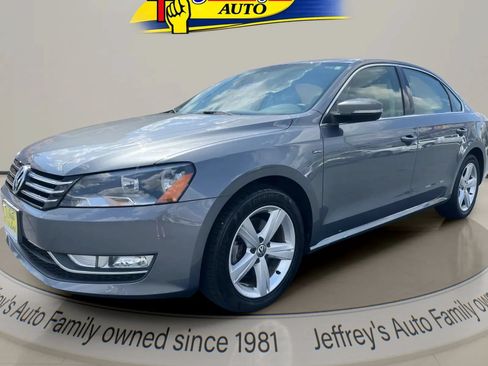 Used 2015 Volkswagen Passat 1.8T Limited Edition FWD image 1