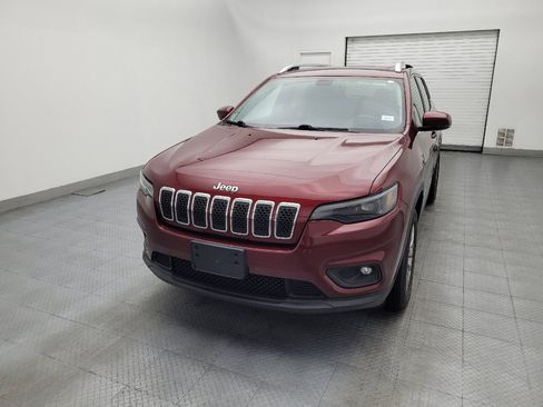 Used 2019 Jeep Cherokee Latitude Plus w/ Comfort/Convenience Group AWD/4WD image 15