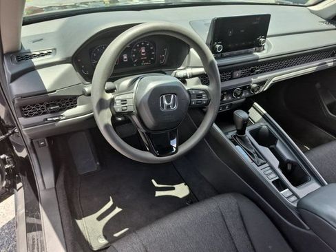 Used 2025 Honda Accord LX image 15
