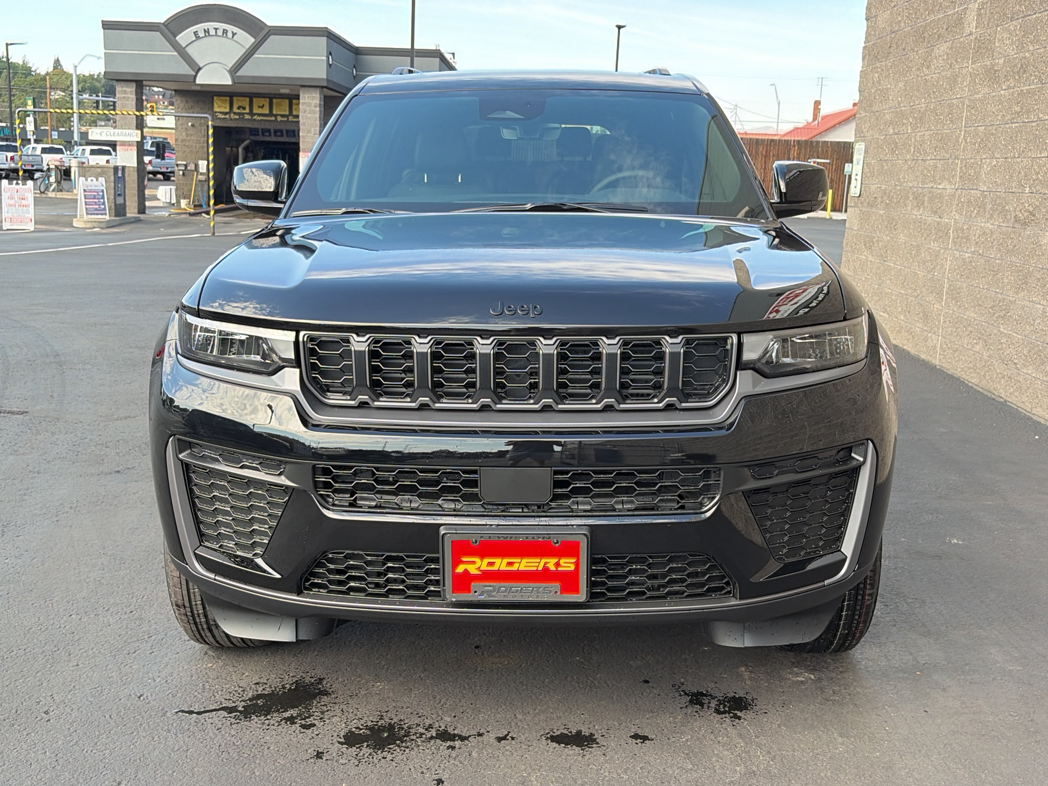 New 2027 Jeep Grand Cherokee L 4WD image 2