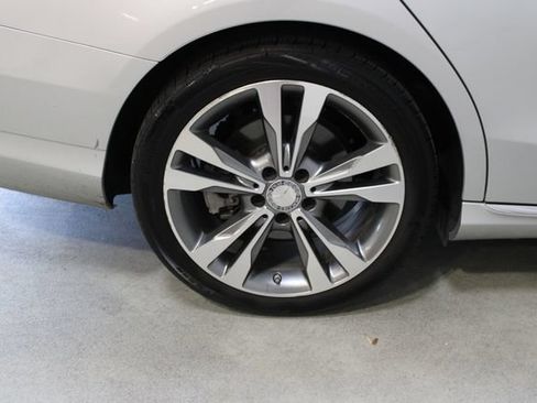 Used 2016 Mercedes-Benz C 300 Sedan image 31