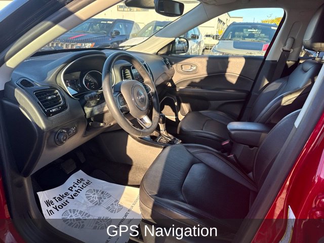 Used 2018 Jeep Compass Limited w/ Navigation Group AWD/4WD image 9