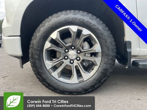 Used 2024 Chevrolet Silverado 1500 High Country w/ Z71 Off-Road Package image 8