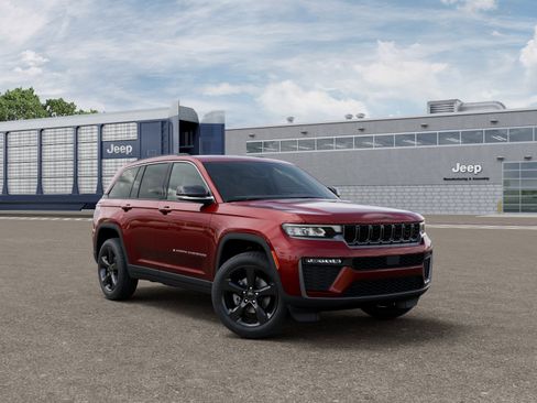 New 2026 Jeep Grand Cherokee Limited image 3
