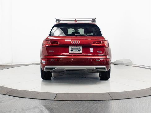 Used 2018 Audi Q5 2.0T Premium Plus w/ Premium Plus Package AWD/4WD image 10