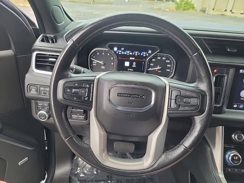 Used 2021 GMC Yukon Denali w/ Denali Ultimate Package image 26