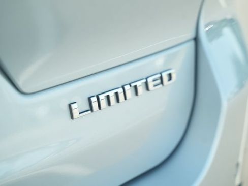 Used 2023 Jeep Grand Cherokee L Limited AWD/4WD image 48