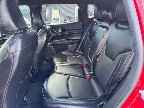 Used 2023 Jeep Compass Limited image 36