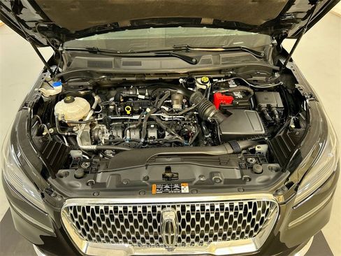 Used 2022 Lincoln Corsair AWD w/ Equipment Group 101A image 24