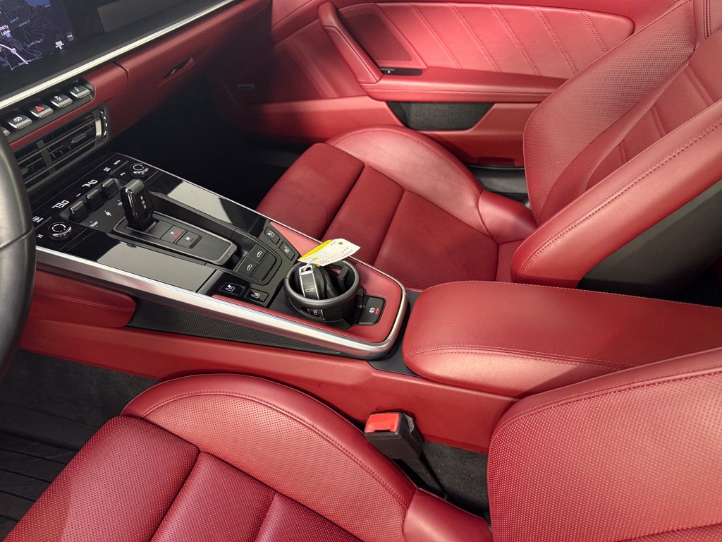 Certified 2022 Porsche 911 Targa 4 GTS AWD/4WD image 23