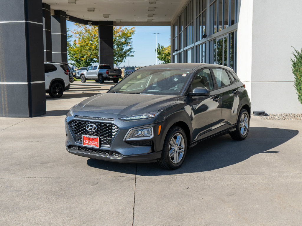 Used 2019 Hyundai Kona SE w/ Cargo Package FWD image 3