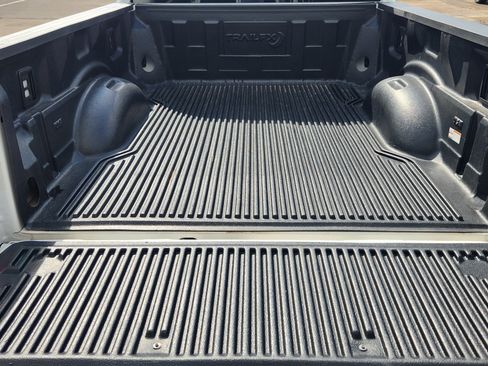 Used 2025 Ford F250 XLT AWD/4WD image 23
