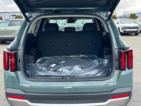 New 2026 Kia Sorento EX AWD/4WD image 8