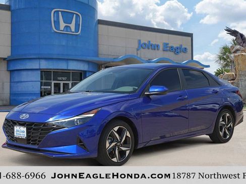 Used 2023 Hyundai Elantra SEL w/ Convenience Package FWD image 1