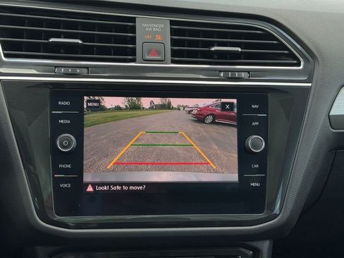 Used 2019 Volkswagen Tiguan SEL AWD/4WD image 20