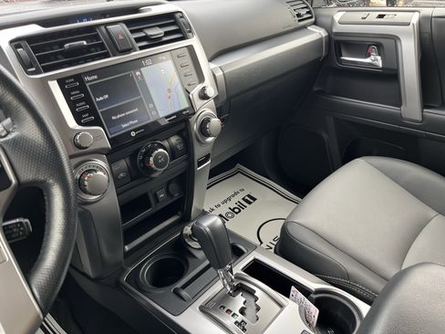 Used 2024 Toyota 4Runner SR5 Premium image 26