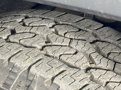 Used 2021 GMC Sierra 1500 2WD Regular Cab image 33