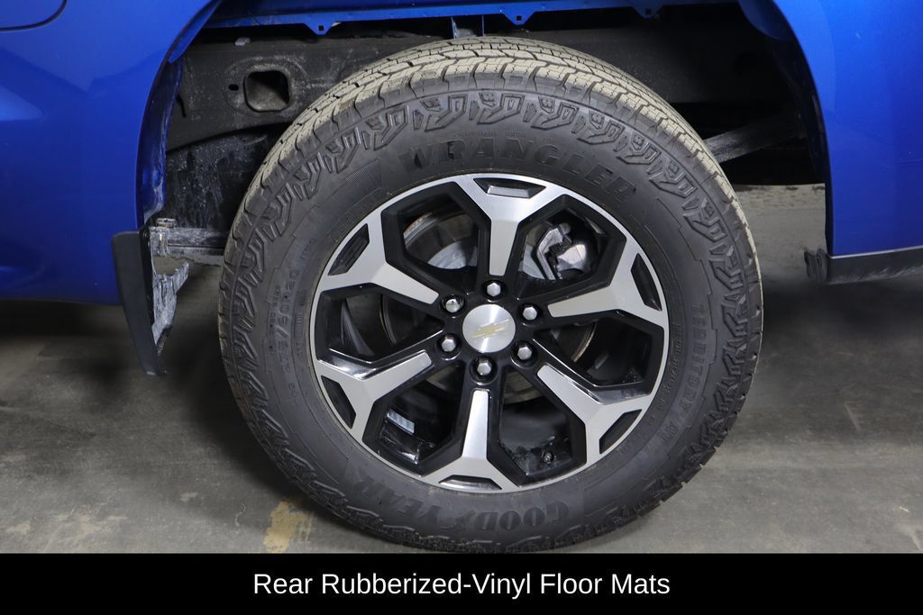 Used 2024 Chevrolet Silverado 1500 Custom RWD image 36