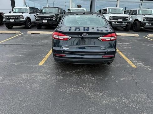 Used 2020 Ford Fusion SE FWD image 12