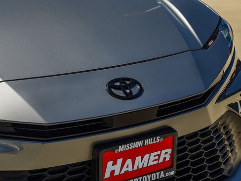 New 2026 Toyota Camry SE FWD image 10