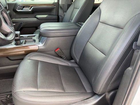 Used 2023 Chevrolet Silverado 1500 LT Trail Boss w/ LT Trail Boss Premium Package AWD/4WD image 21