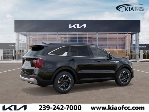 New 2026 Kia Sorento S w/ S Panoramic Sunroof Package image 6