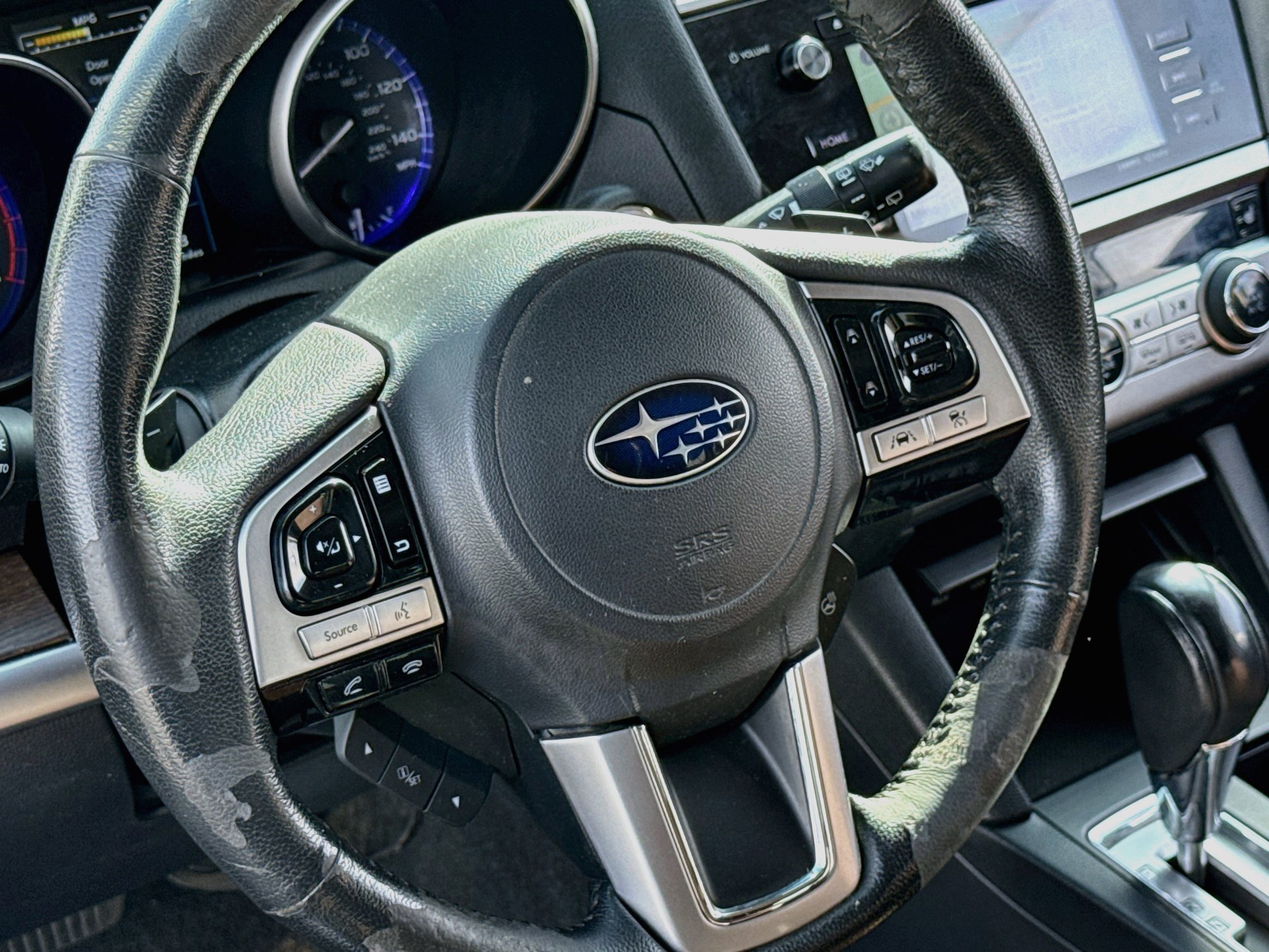 Used 2017 Subaru Outback 2.5i Touring AWD/4WD image 12