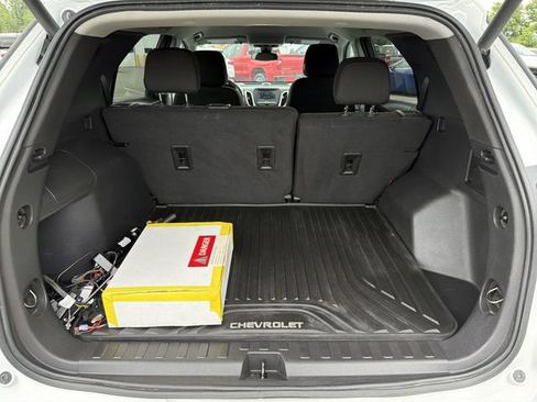 Used 2024 Chevrolet Equinox LT AWD/4WD image 27