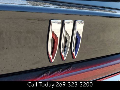 New 2026 Buick Enclave Preferred image 32