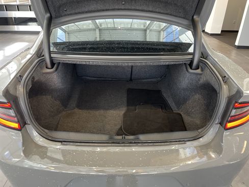 Used 2023 Dodge Charger R/T w/ Blacktop Package image 34