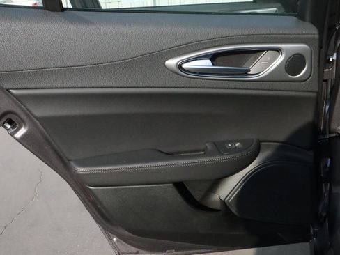 New 2025 Alfa Romeo Giulia w/ Veloce Package Rwd image 20