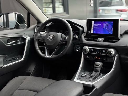 Used 2023 Toyota RAV4 XLE w/ Convenience Package image 60