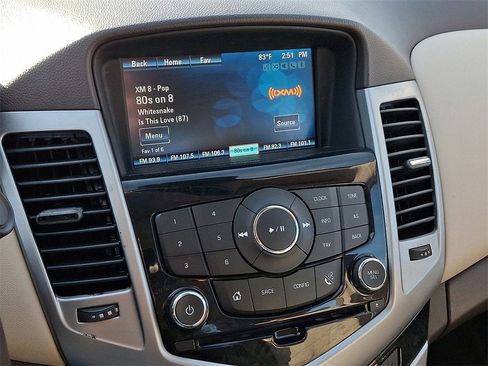 Certified 2014 Chevrolet Cruze LT image 18