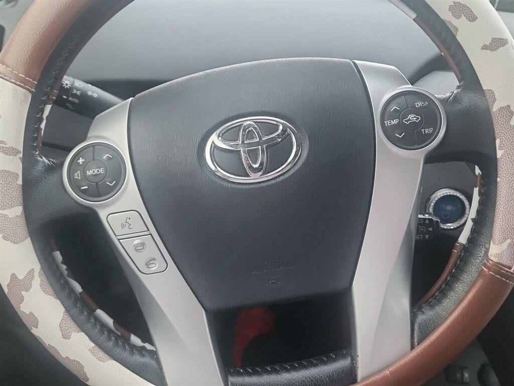 Used 2012 Toyota Prius Four FWD image 13