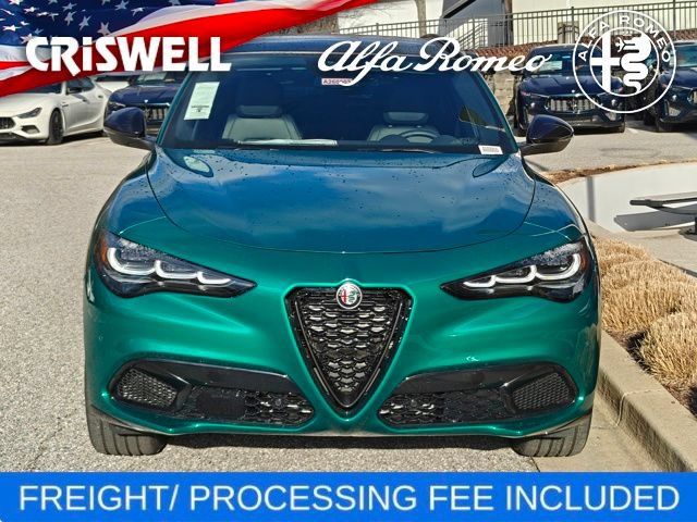 New 2026 Alfa Romeo Stelvio Sprint AWD/4WD image 3