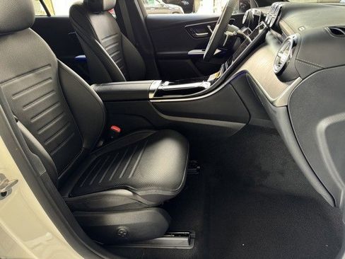 New 2025 Mercedes-Benz GLC 350e 4MATIC image 14
