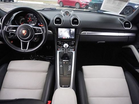 Used 2019 Porsche 718 Cayman S image 44