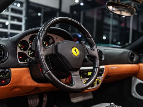 Used 2001 Ferrari 360 Spider image 9