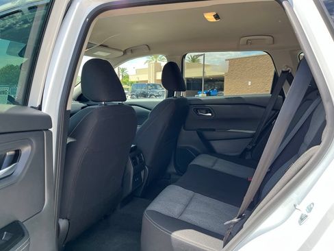 Used 2026 Nissan Rogue SV w/ Cold Weather Package FWD image 15