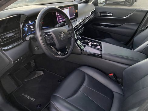 Used 2022 Toyota Mirai XLE w/ Advanced Technology Package image 10