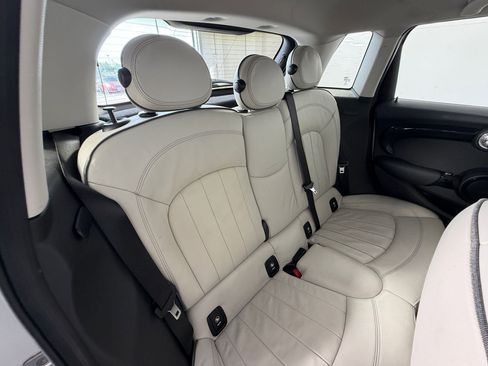 Used 2017 MINI Cooper S FWD image 30