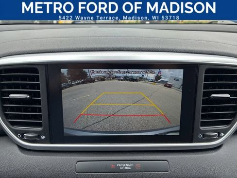 Used 2020 Kia Sportage LX FWD image 20