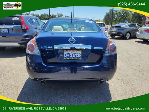 Used 2011 Nissan Altima Hybrid Sedan image 6