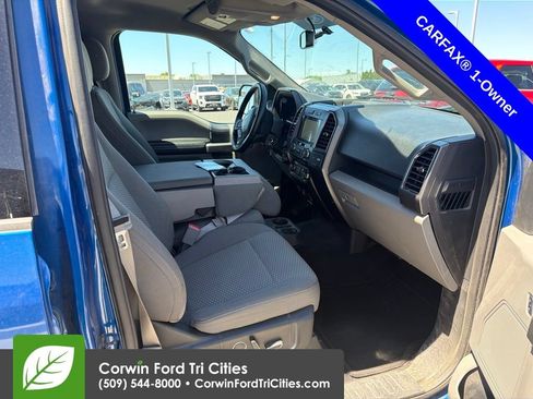 Used 2017 Ford F150 XLT w/ Equipment Group 302A Luxury AWD/4WD image 9
