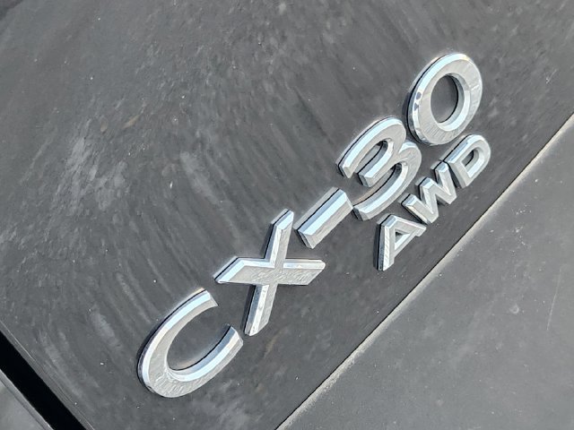 Used 2023 MAZDA CX-30 AWD 2.5 S w/ Premium Package image 9